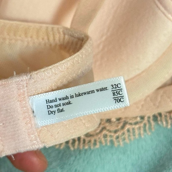 💜Pink Lace Balconette Bra - Picture 8 of 8